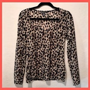 NWOT:Victoria Secret leopard print top